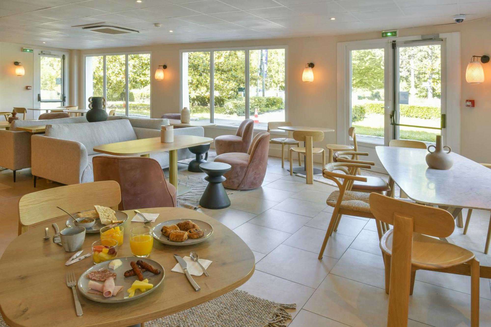 Hotel Bhoma - & Restaurant