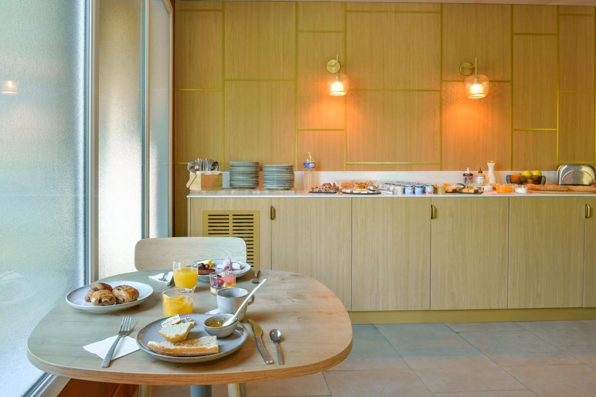 Hotel Bhoma - & Restaurant Bourges